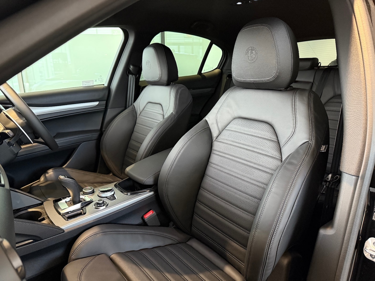 Used Alfa Romeo Stelvio 2025 for sale - 76872422: Photo 16