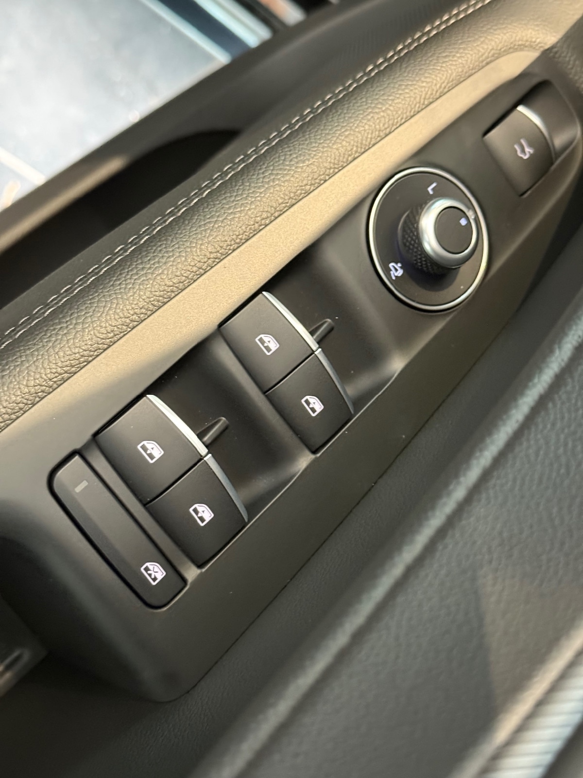 Used Alfa Romeo Stelvio 2025 for sale - 76872422: Photo 28