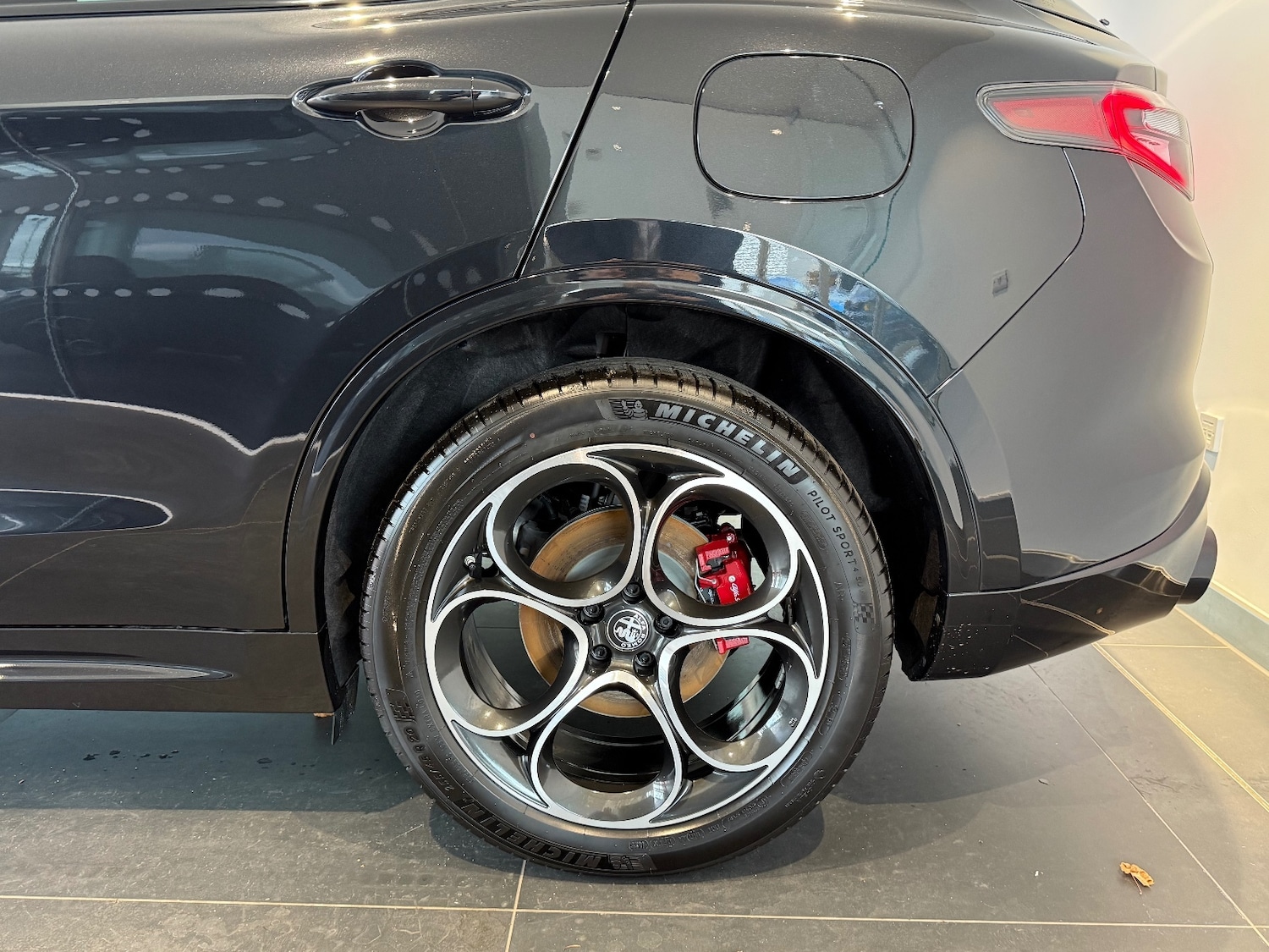 Used Alfa Romeo Stelvio 2025 for sale - 76872422: Photo 41