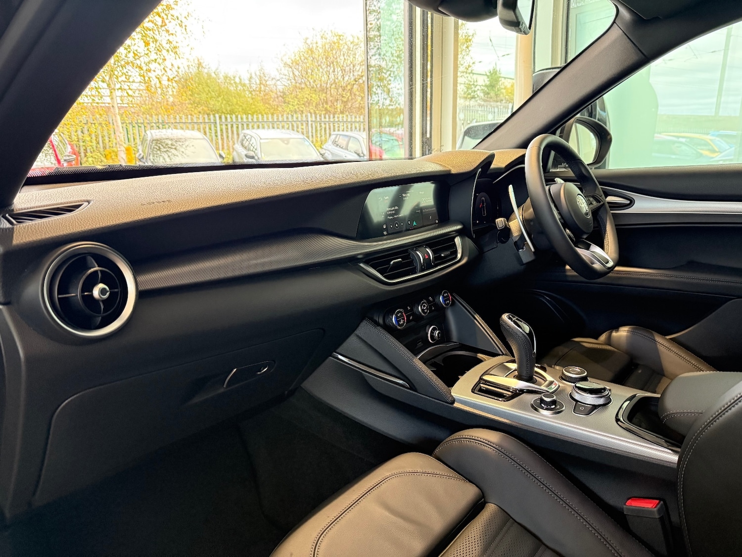 Used Alfa Romeo Stelvio 2025 for sale - 76872422: Photo 8