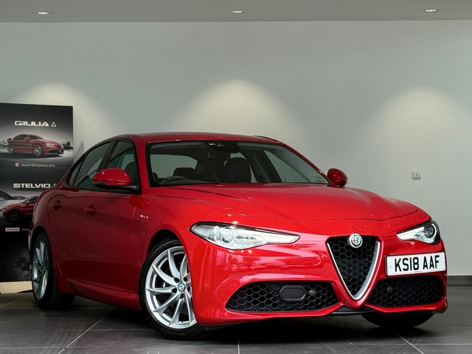 Used Alfa Romeo Giulia 2018 for sale - 77326310: Photo 4