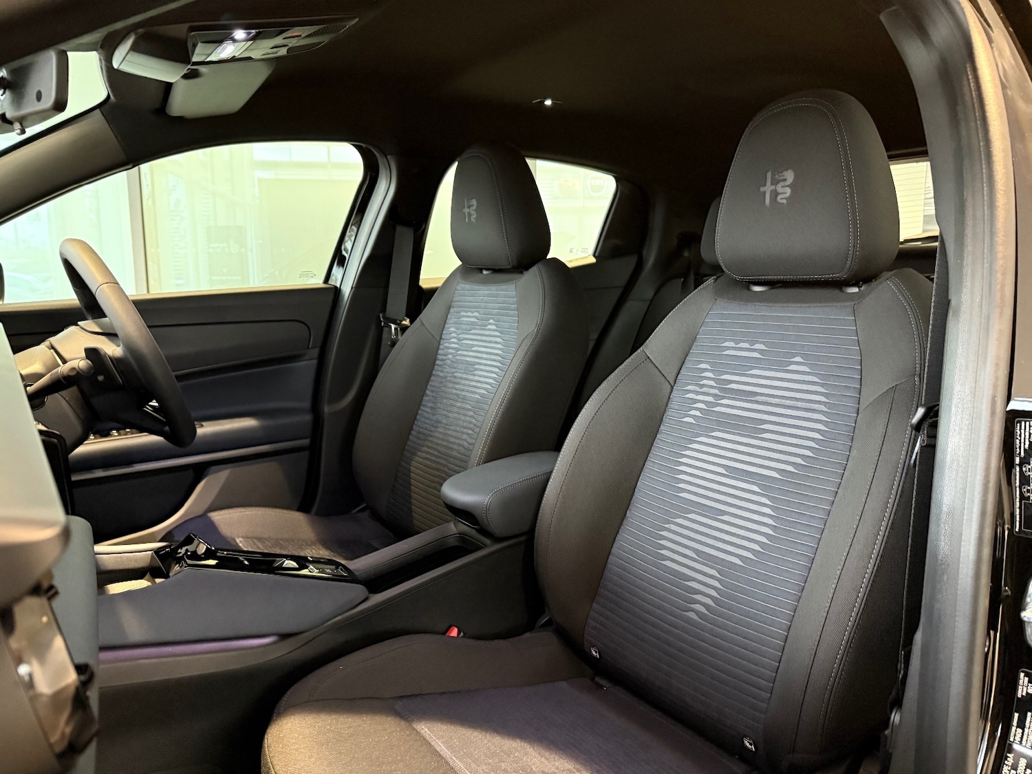 Used Alfa Romeo Junior 2025 for sale - 75943360: Photo 19