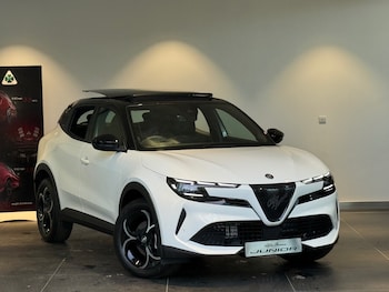 2025 - 1.2 Turbo Ibrida 5dr Auto