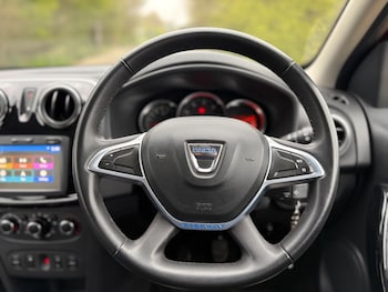 Used Dacia Sandero Stepway 2019 for sale - 78020018: Photo