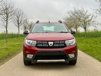 Used Dacia Sandero Stepway 2019 for sale - 78020018: Photo