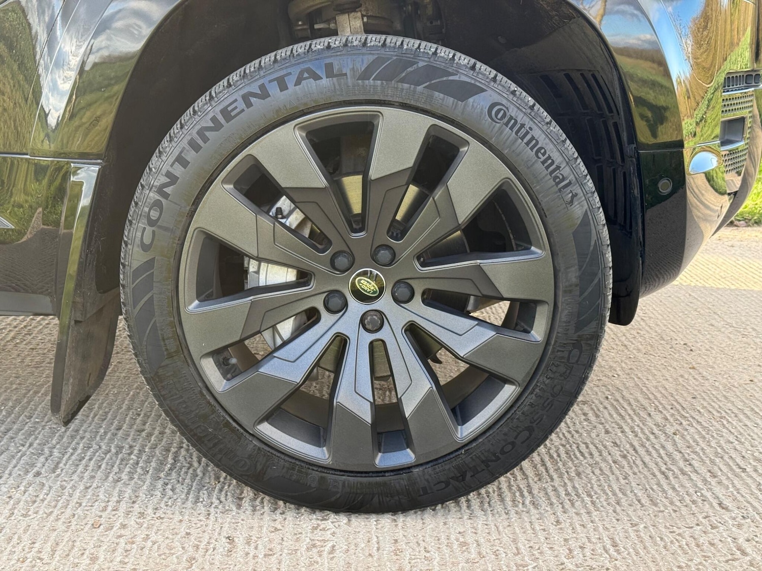 Used Land Rover Defender 2023 for sale - 77612143: Photo 22