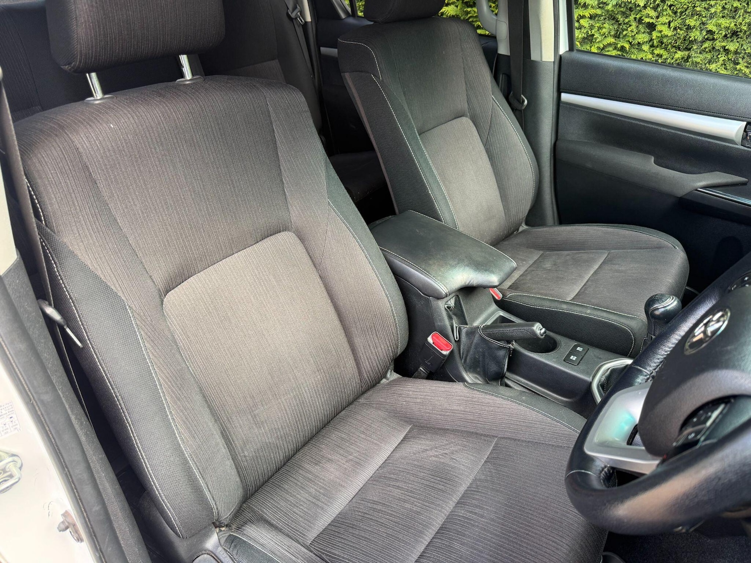 Used Toyota Hilux 2019 for sale - 78086067: Photo 16