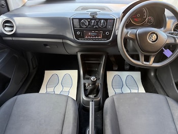 Used Volkswagen up! 2017 for sale - 77625962: Photo