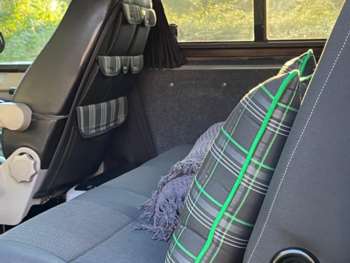 Used Volkswagen Transporter 2018 for sale - 64502626: Photo
