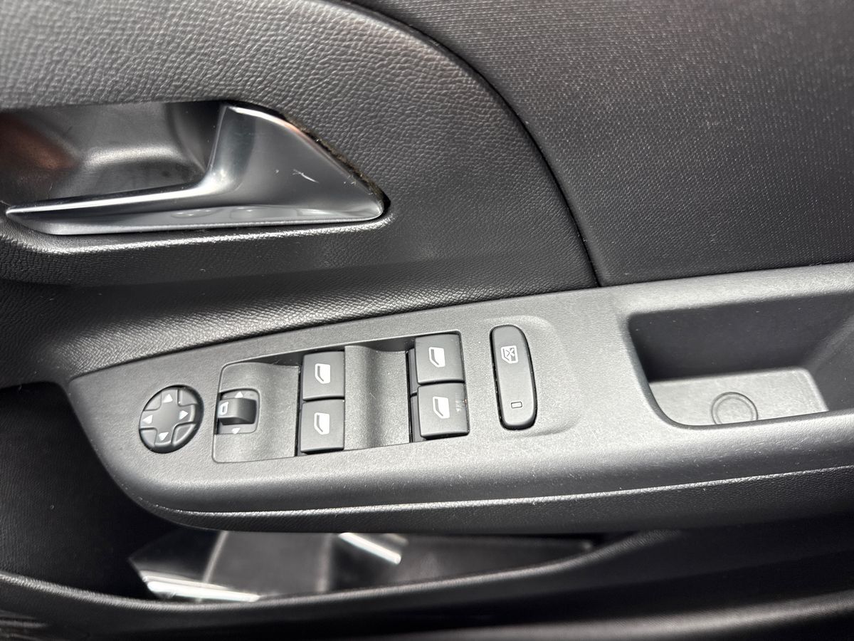 Used Vauxhall Corsa 2023 for sale - 77927325: Photo 20