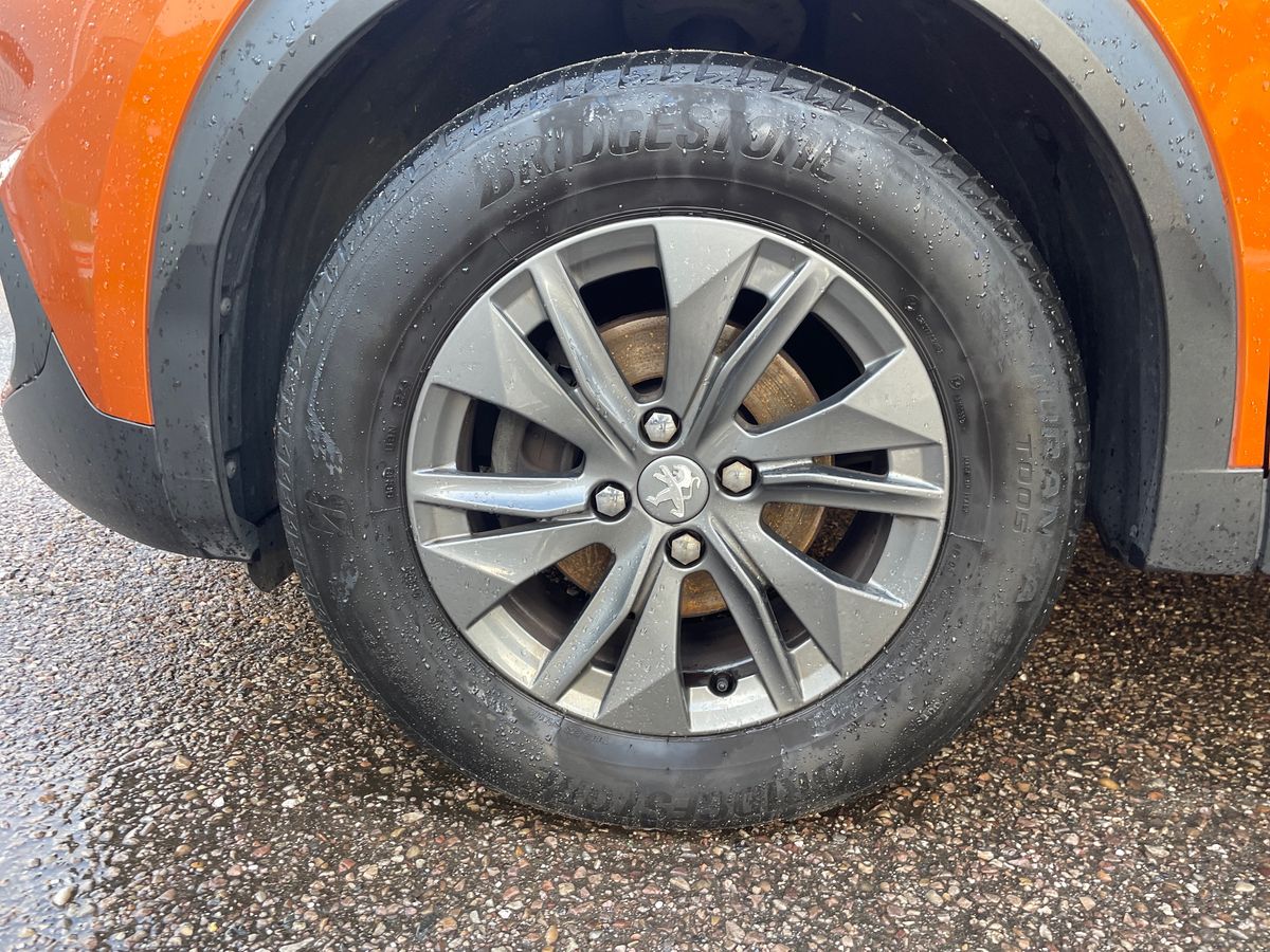 Used Peugeot 2008 2022 for sale - 77232115: Photo 9