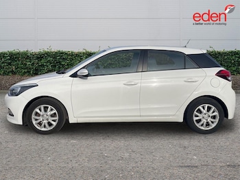 Used Hyundai i20 2016 for sale - 79454154: Photo