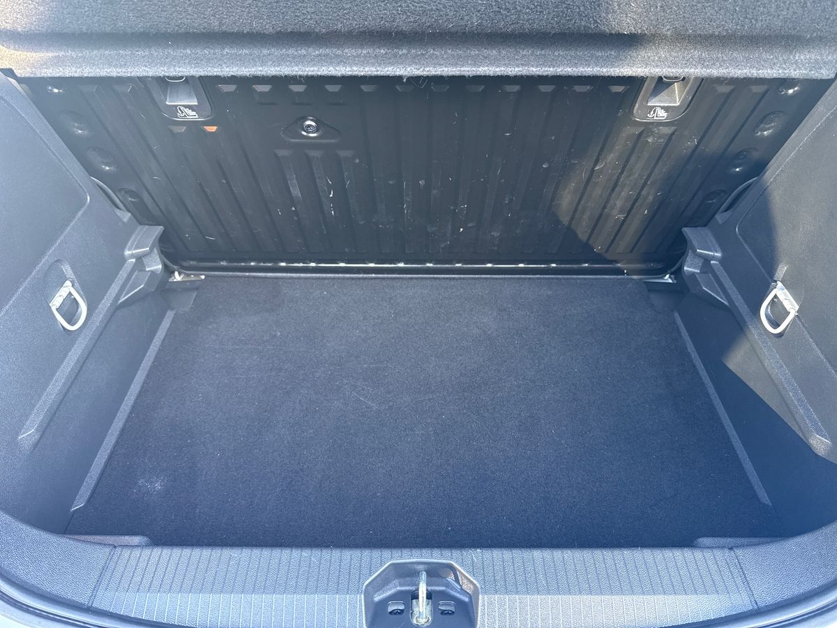 Used Vauxhall Corsa 2015 for sale - 77942043: Photo 12