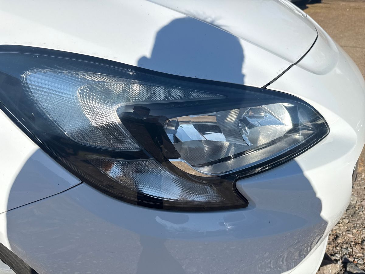 Used Vauxhall Corsa 2015 for sale - 77942043: Photo 21