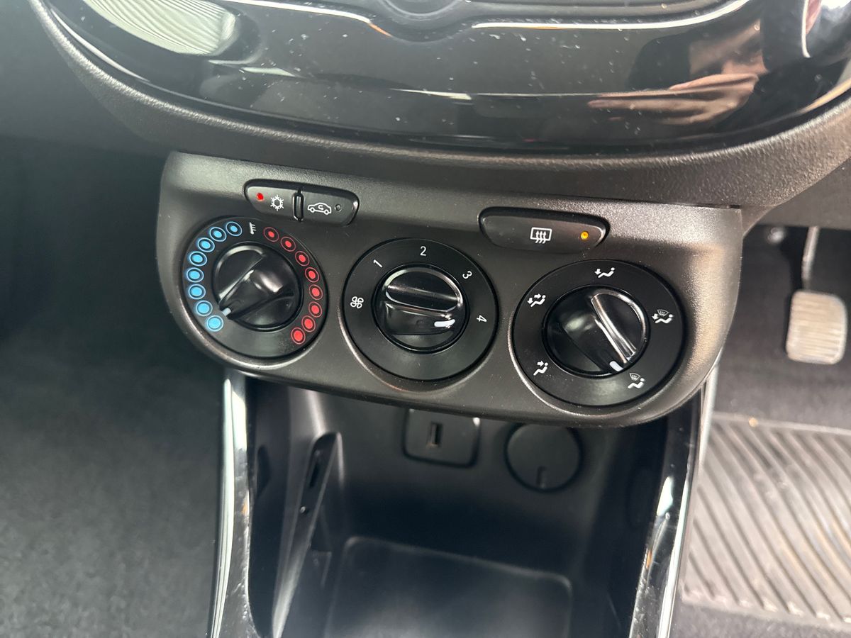 Used Vauxhall ADAM 2017 for sale - 78137051: Photo 18