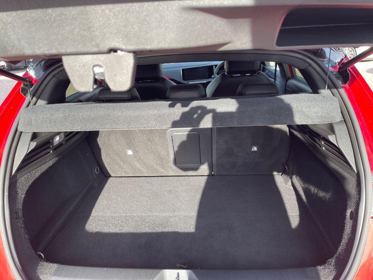 Used Vauxhall Astra 2022 for sale - 76926820: Photo 12