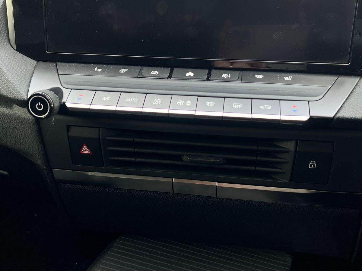 Used Vauxhall Astra 2022 for sale - 76716995: Photo 18