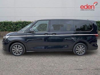 Used Volkswagen Multivan 2024 for sale - 79225533: Photo