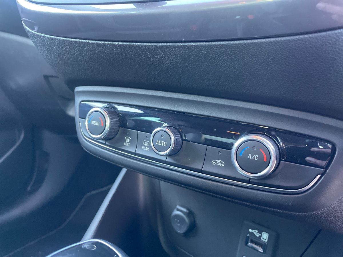 Used Vauxhall Crossland X 2019 for sale - 77002901: Photo 18