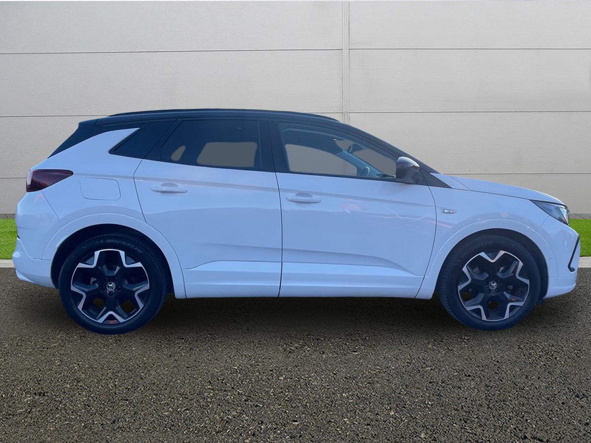 Used Vauxhall Grandland 2023 for sale - 77942011: Photo 8