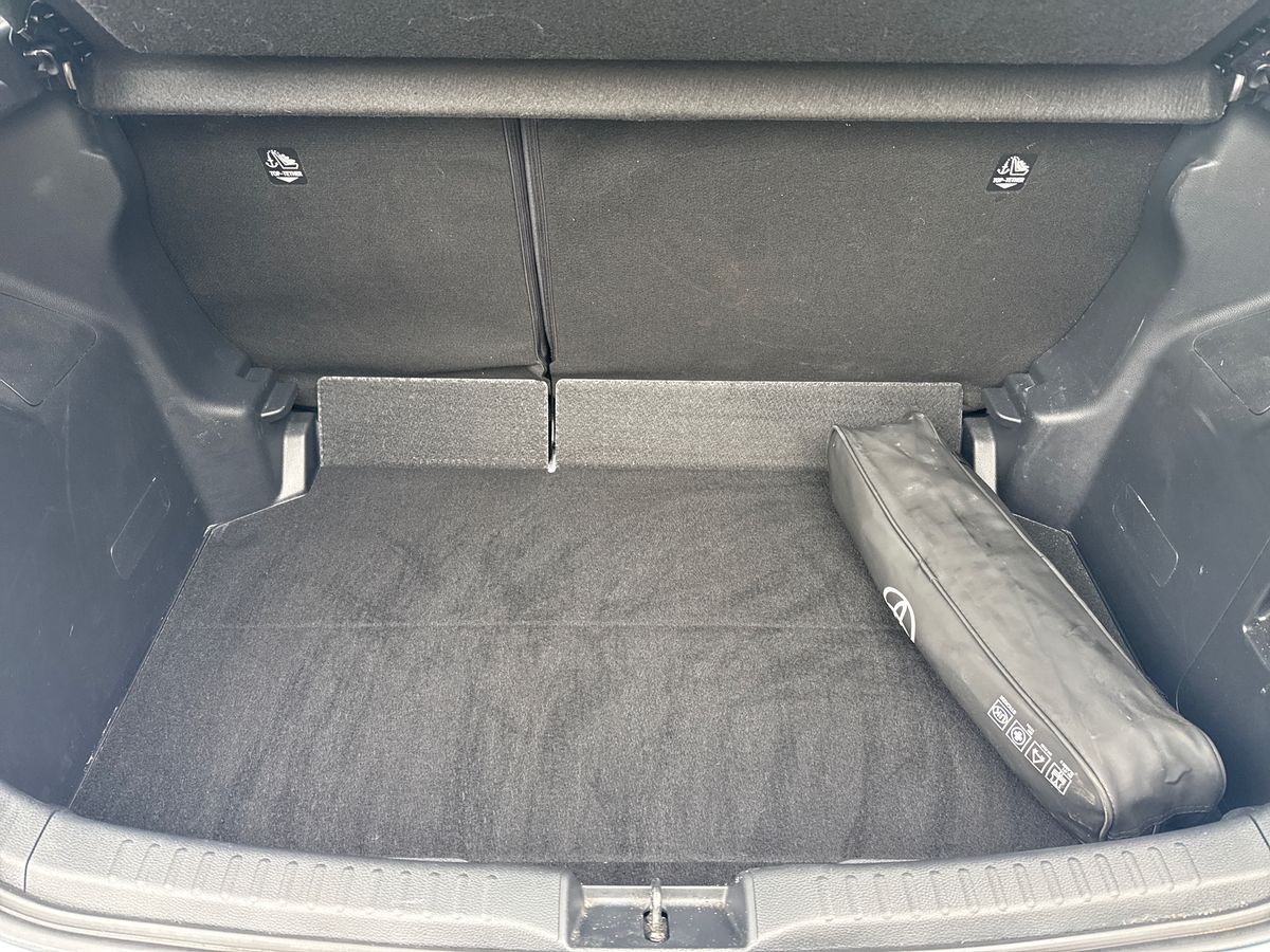 Used Toyota Yaris 2025 for sale - 78102921: Photo 12