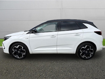 Used Vauxhall Grandland 2024 for sale - 79113452: Photo