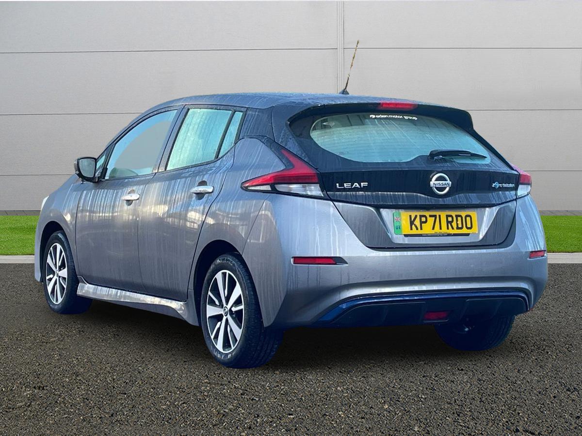 Used Nissan Leaf 2021 for sale - 76801314: Photo 5