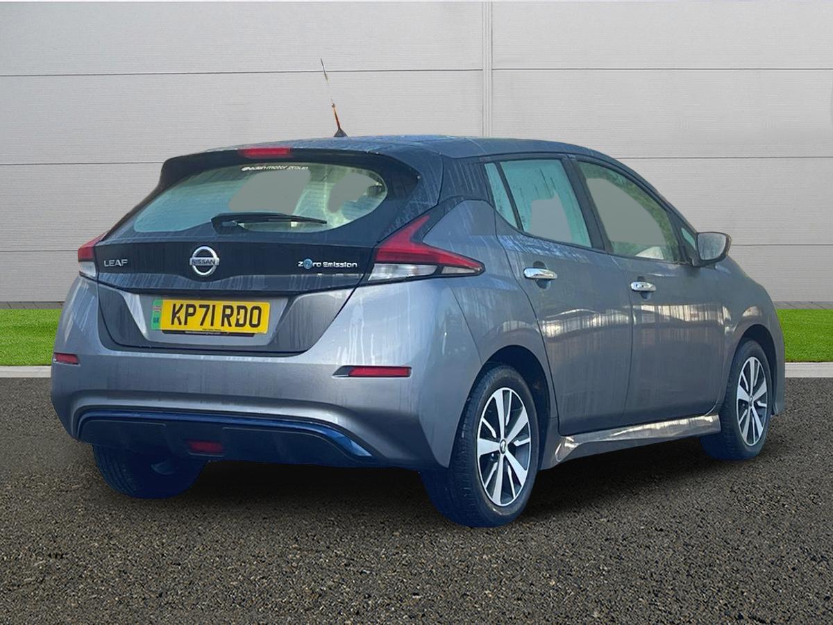 Used Nissan Leaf 2021 for sale - 76801314: Photo 7