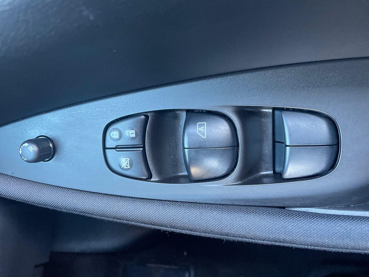 Used Nissan Leaf 2021 for sale - 76992240: Photo 20