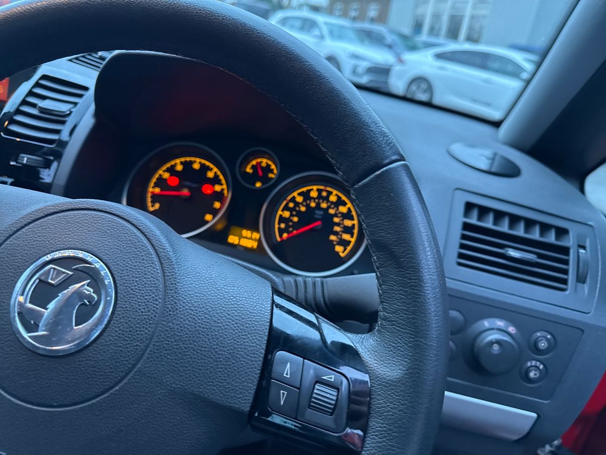 Used Vauxhall Zafira 2014 for sale - 77307466: Photo 17