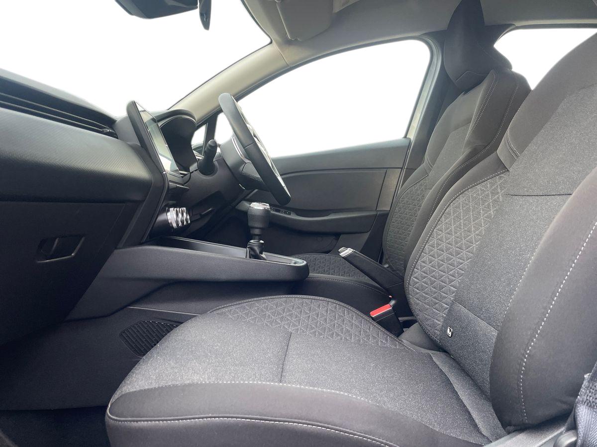 Used Renault Clio 2022 for sale - 77706301: Photo 10