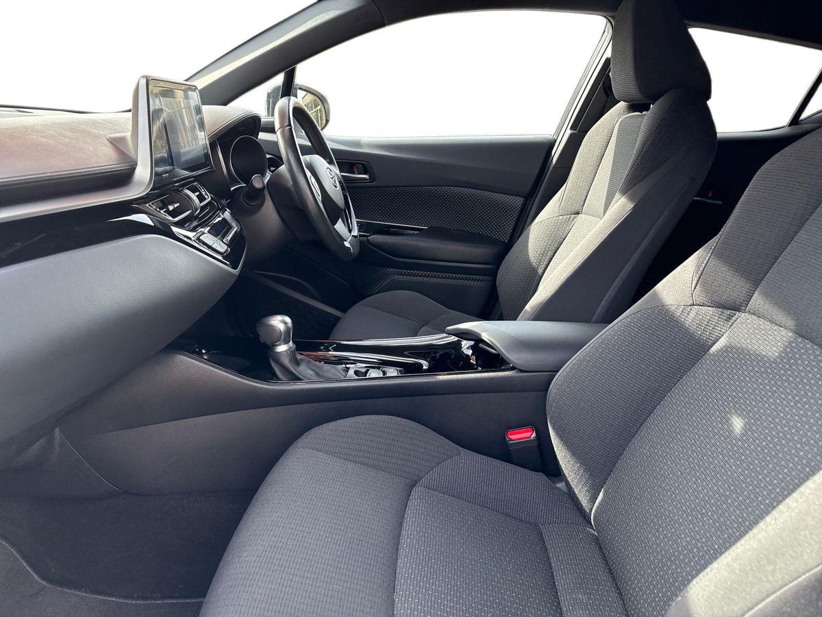 Used Toyota C-HR 2019 for sale - 76716988: Photo 10