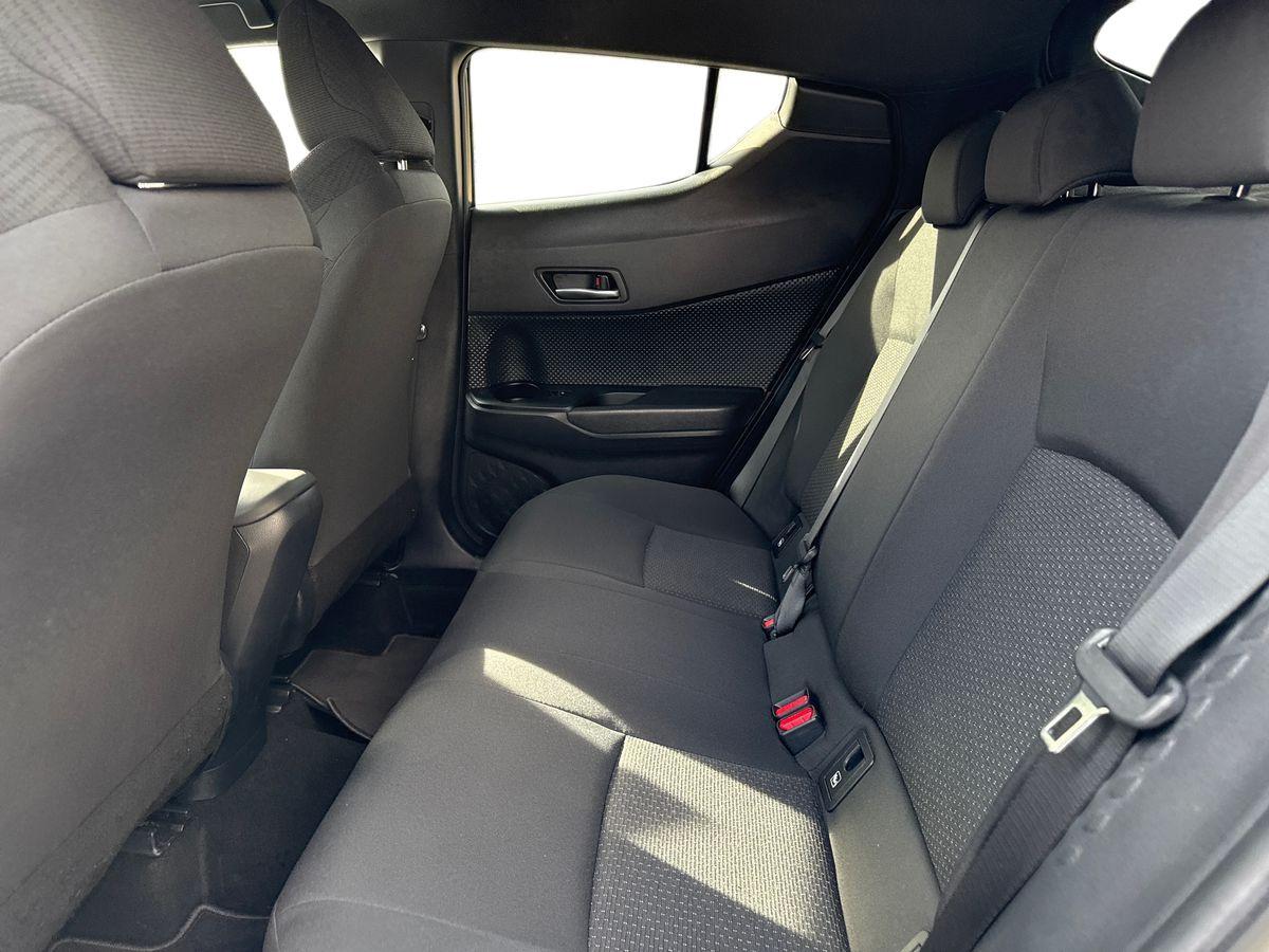 Used Toyota C-HR 2019 for sale - 76716988: Photo 11