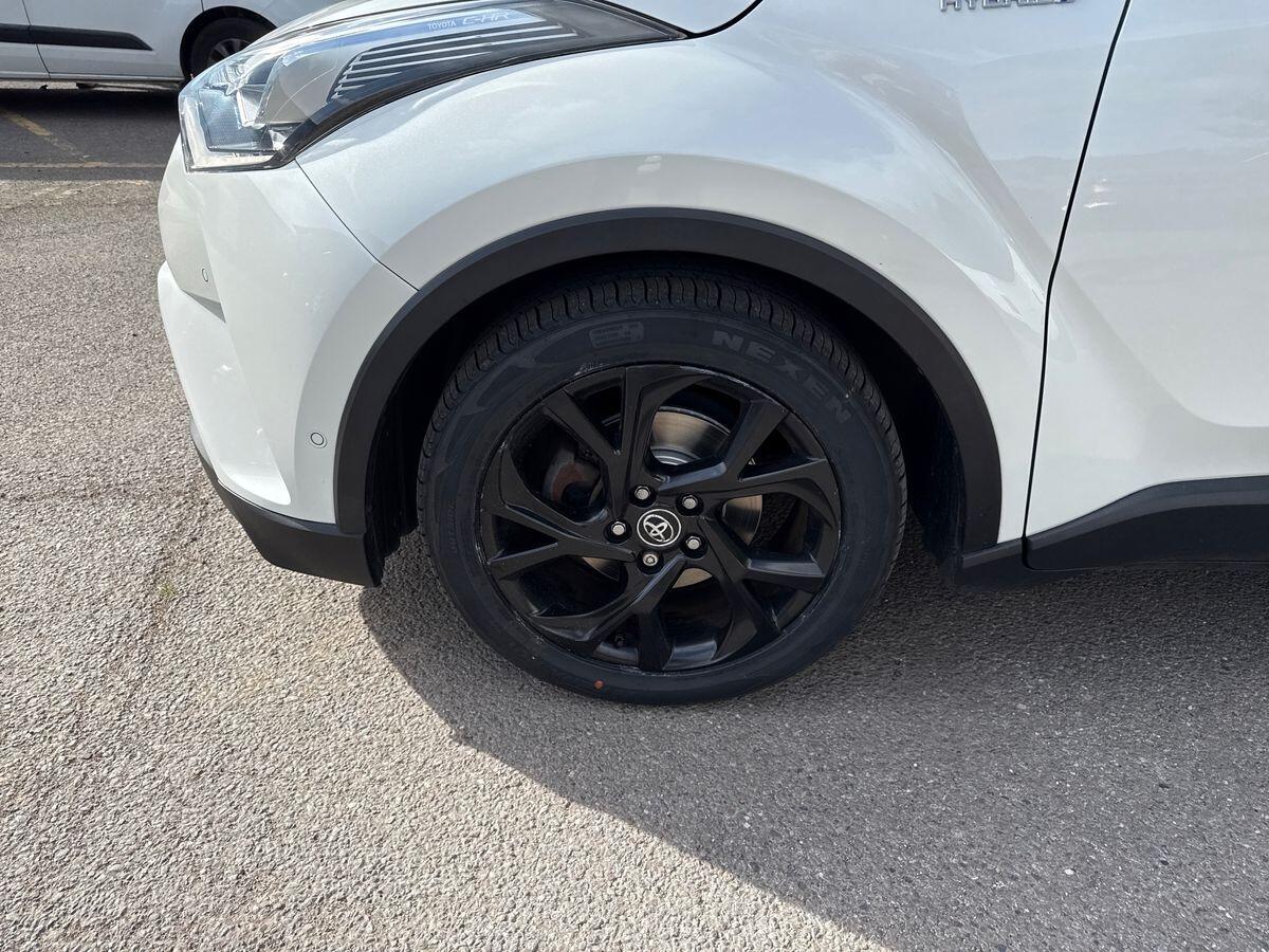 Used Toyota C-HR 2019 for sale - 76716988: Photo 9