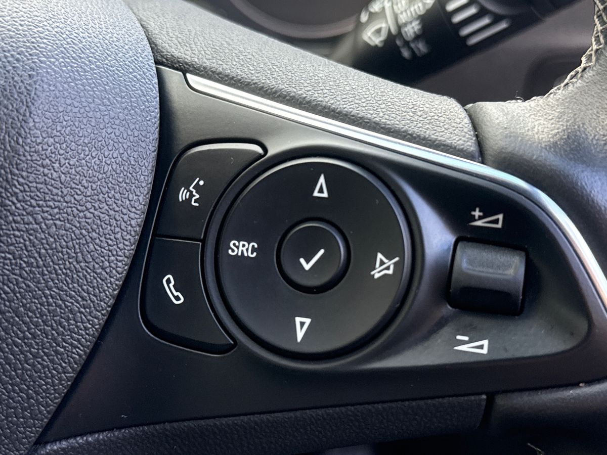 Used Vauxhall Crossland 2021 for sale - 77885318: Photo 17