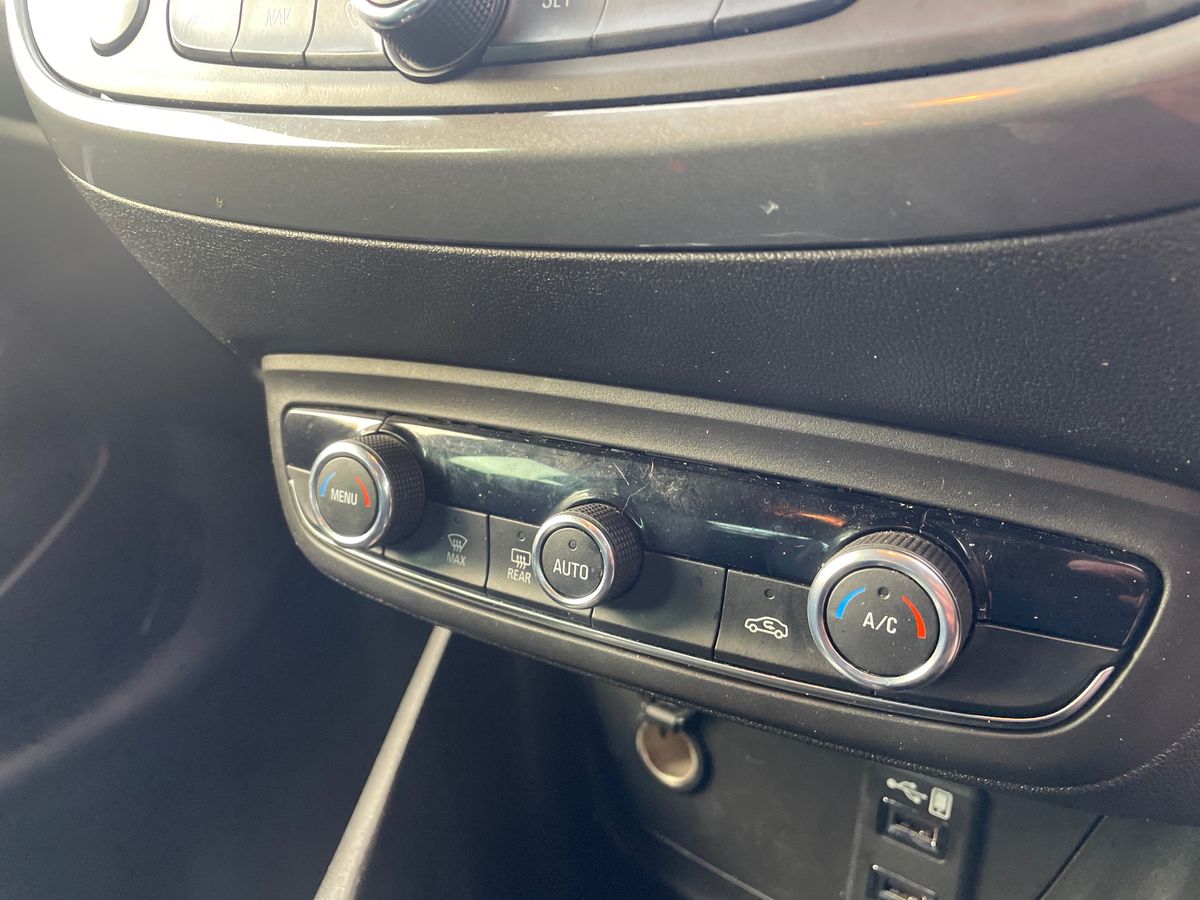 Used Vauxhall Crossland 2022 for sale - 77442656: Photo 18