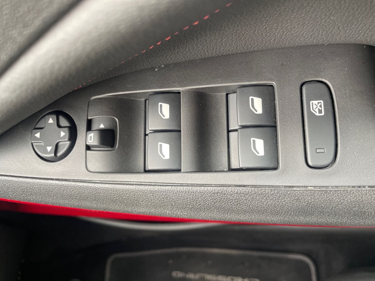 Used Vauxhall Crossland 2023 for sale - 77002844: Photo 20