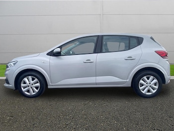 Used Dacia Sandero 2023 for sale - 78472582: Photo