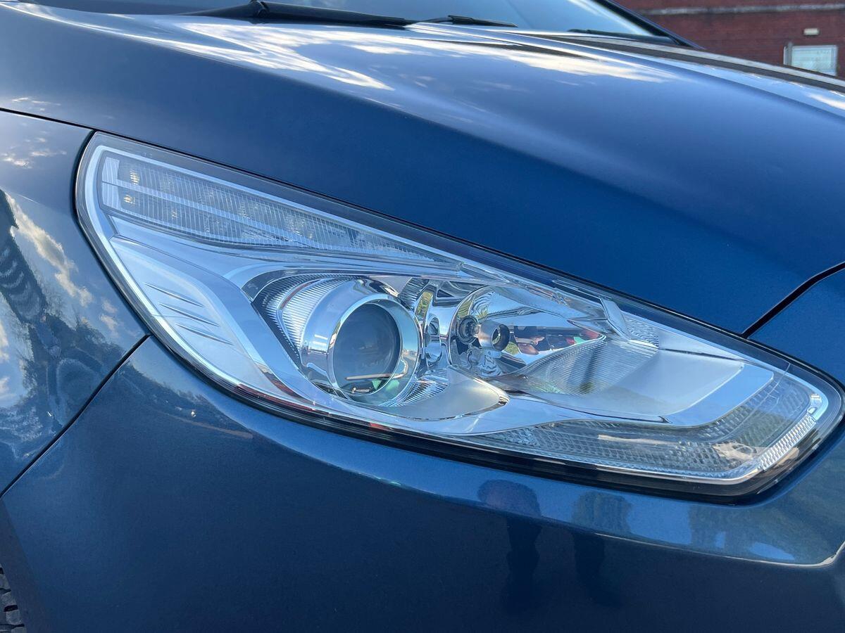 Used Ford Galaxy 2018 for sale - 76716979: Photo 21