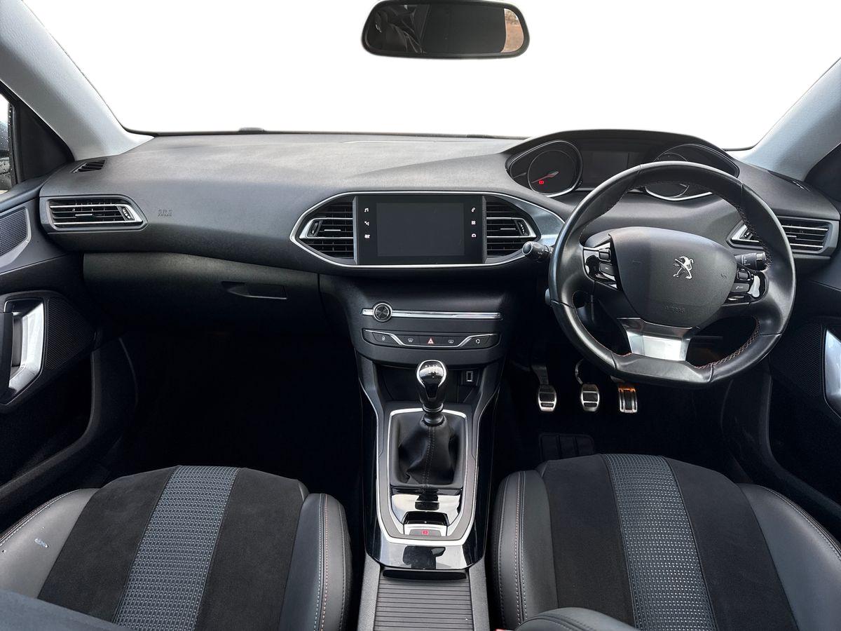 Used Peugeot 308 2020 for sale - 77885308: Photo 13