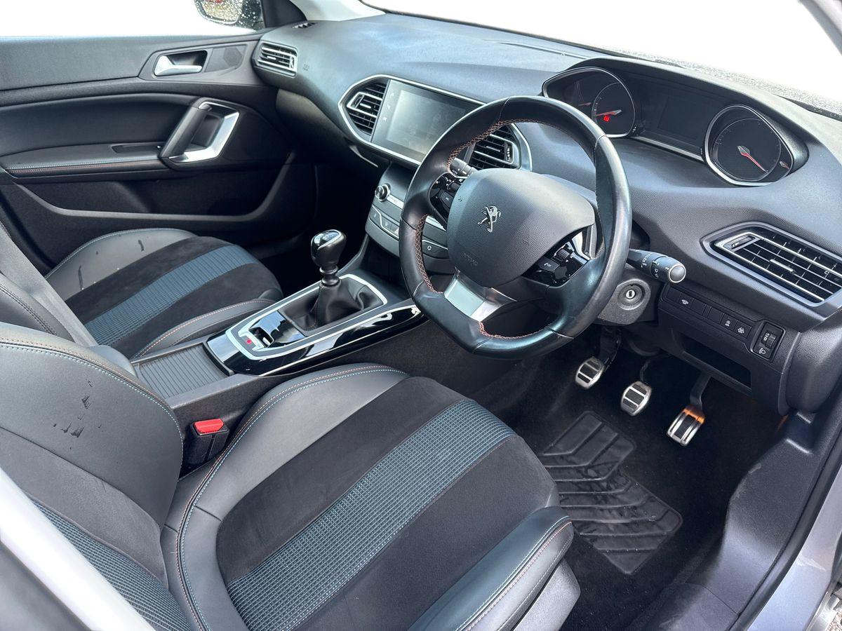 Used Peugeot 308 2020 for sale - 77885308: Photo 15