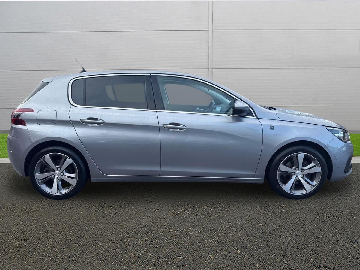 Used Peugeot 308 2020 for sale - 77885308: Photo 8