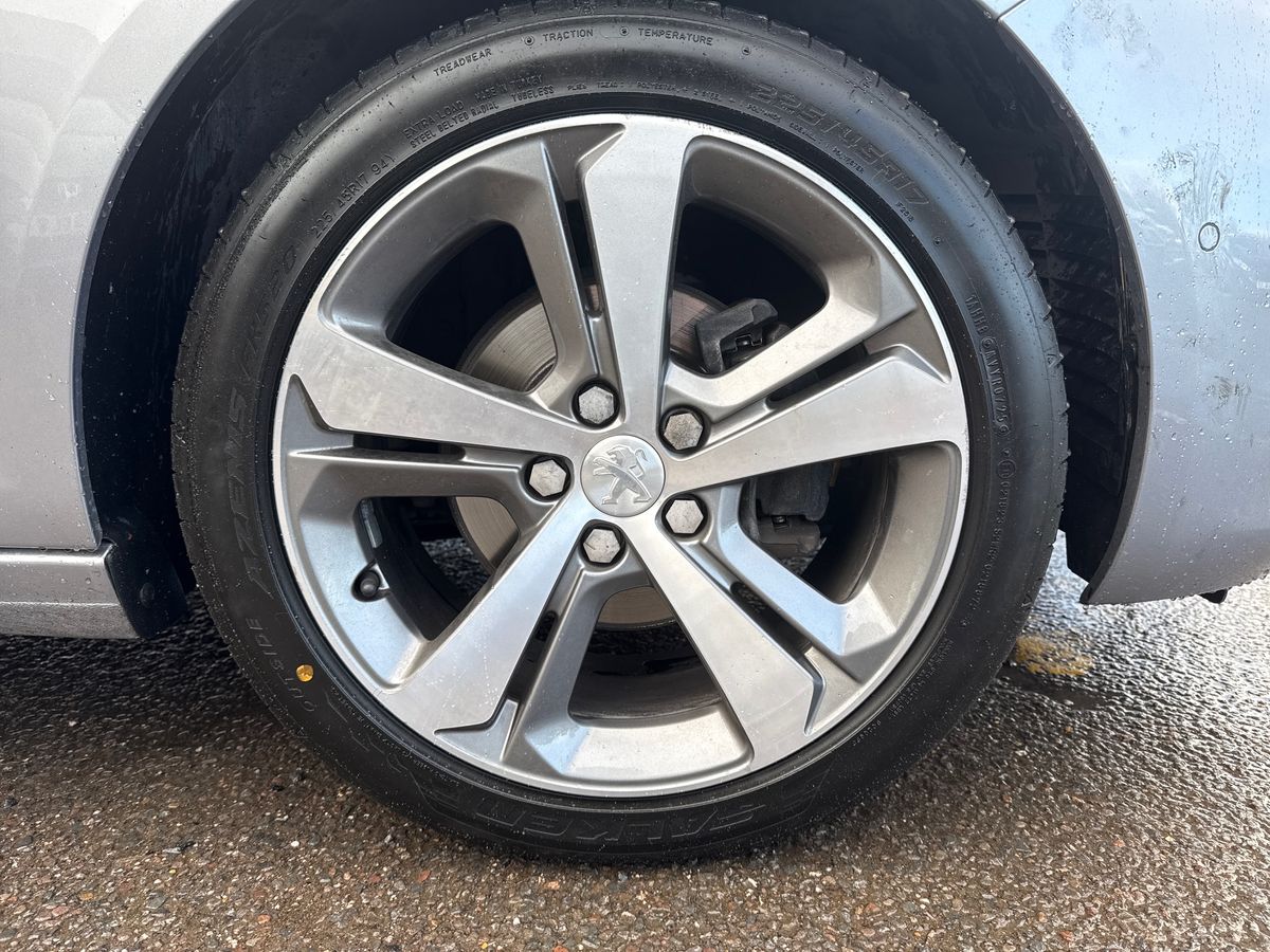 Used Peugeot 308 2020 for sale - 77885308: Photo 9