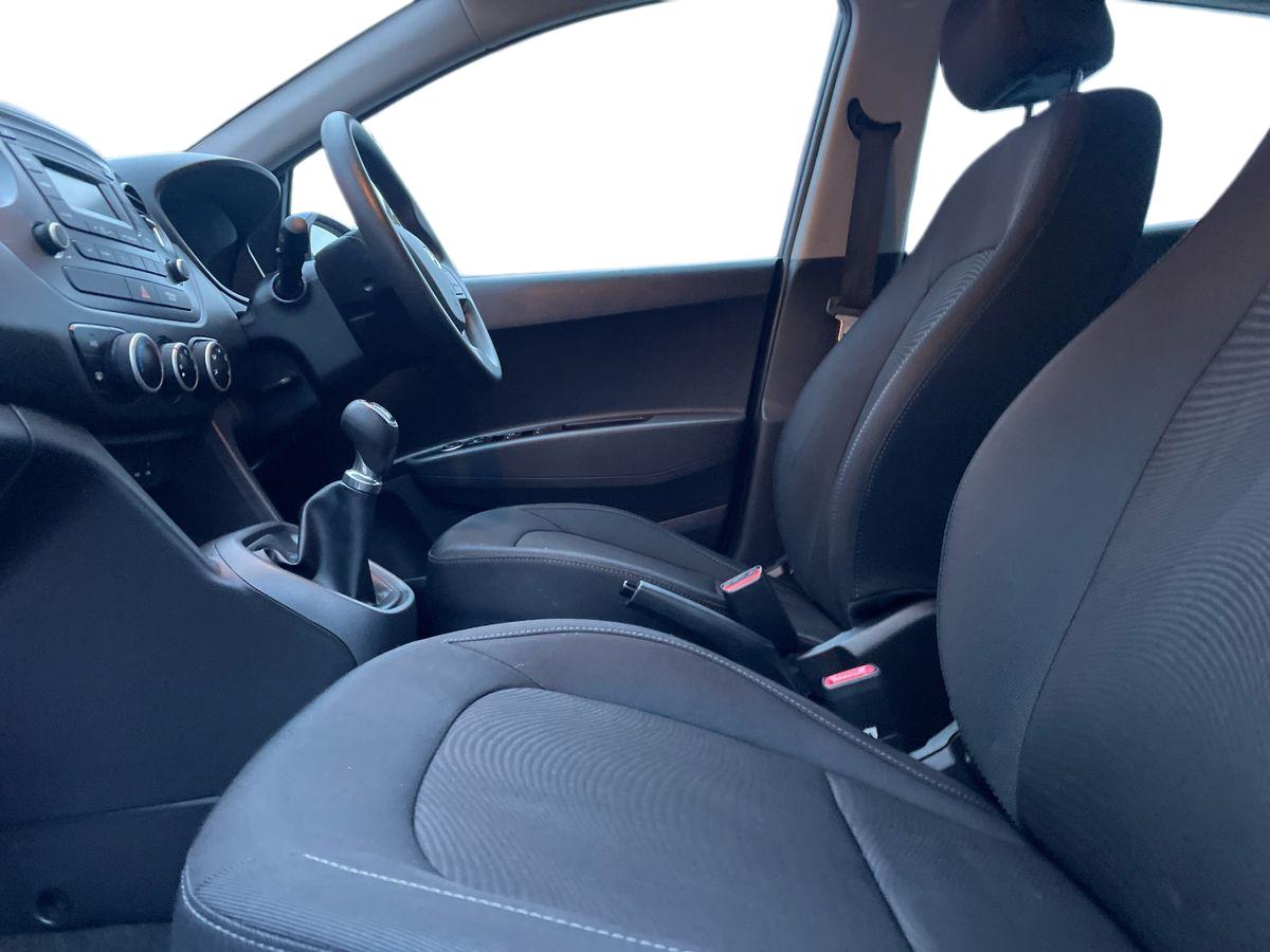 Used Hyundai i10 2017 for sale - 77307484: Photo 10