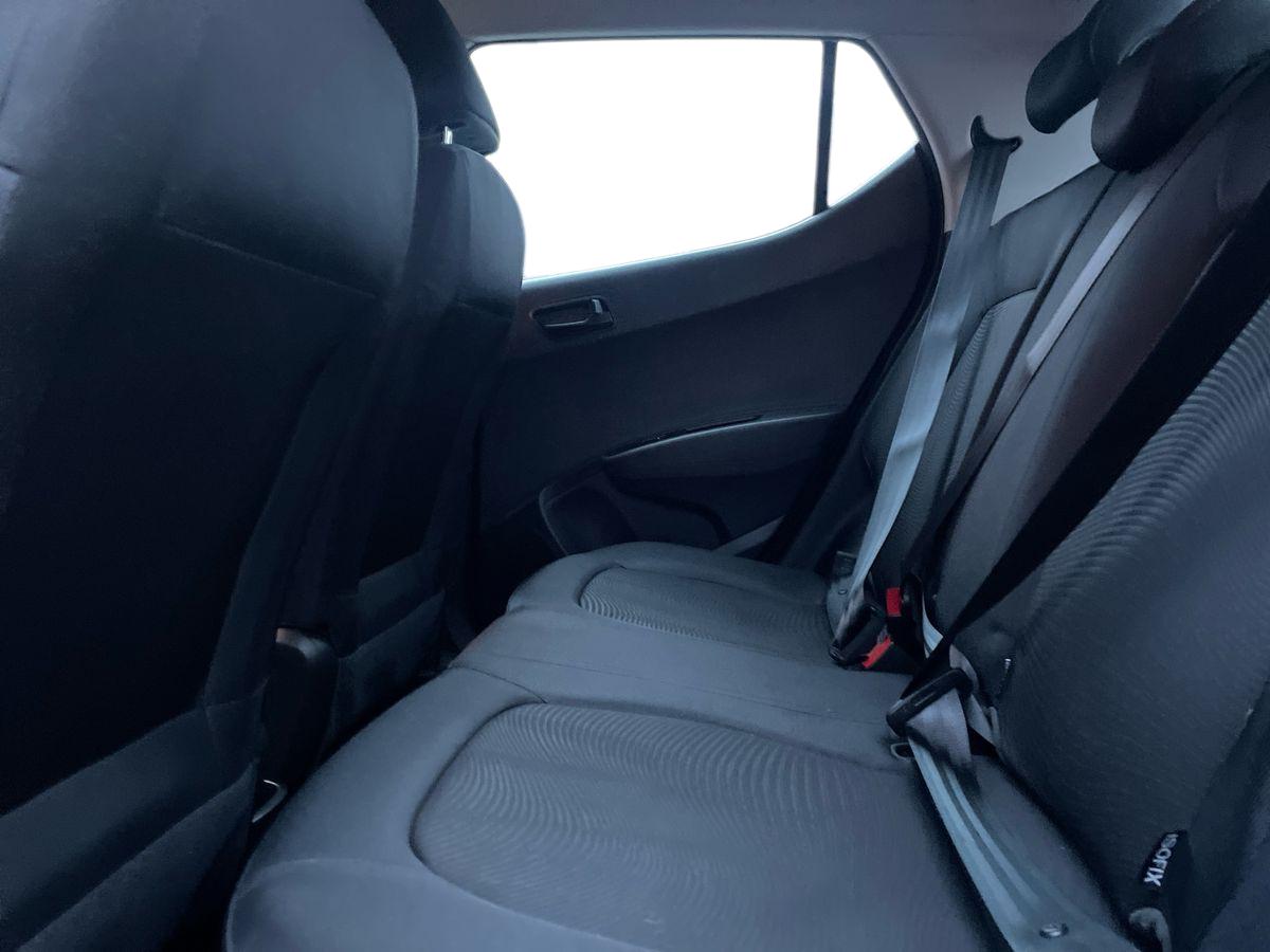 Used Hyundai i10 2017 for sale - 77307484: Photo 11