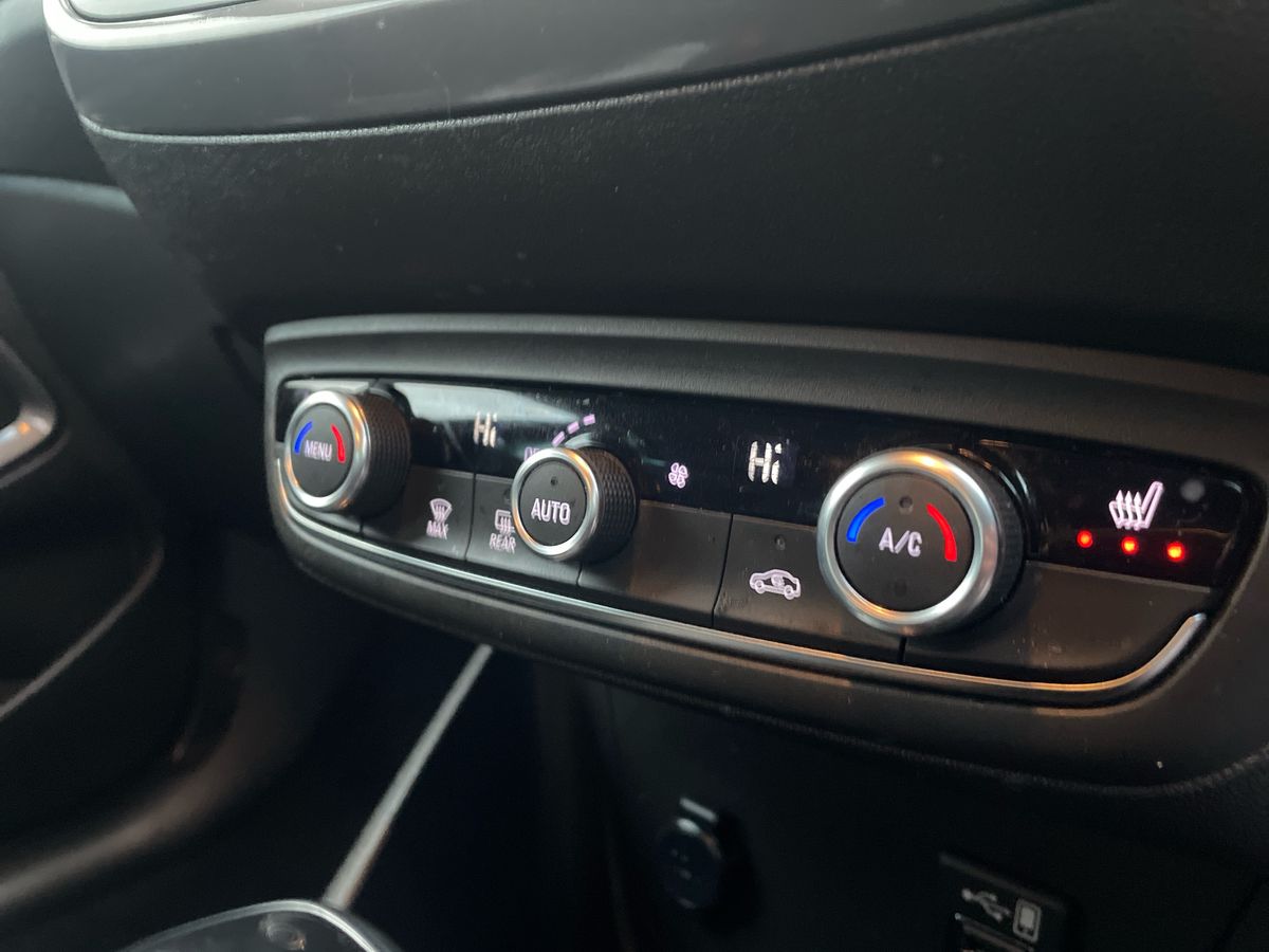 Used Vauxhall Crossland 2022 for sale - 77457771: Photo 18