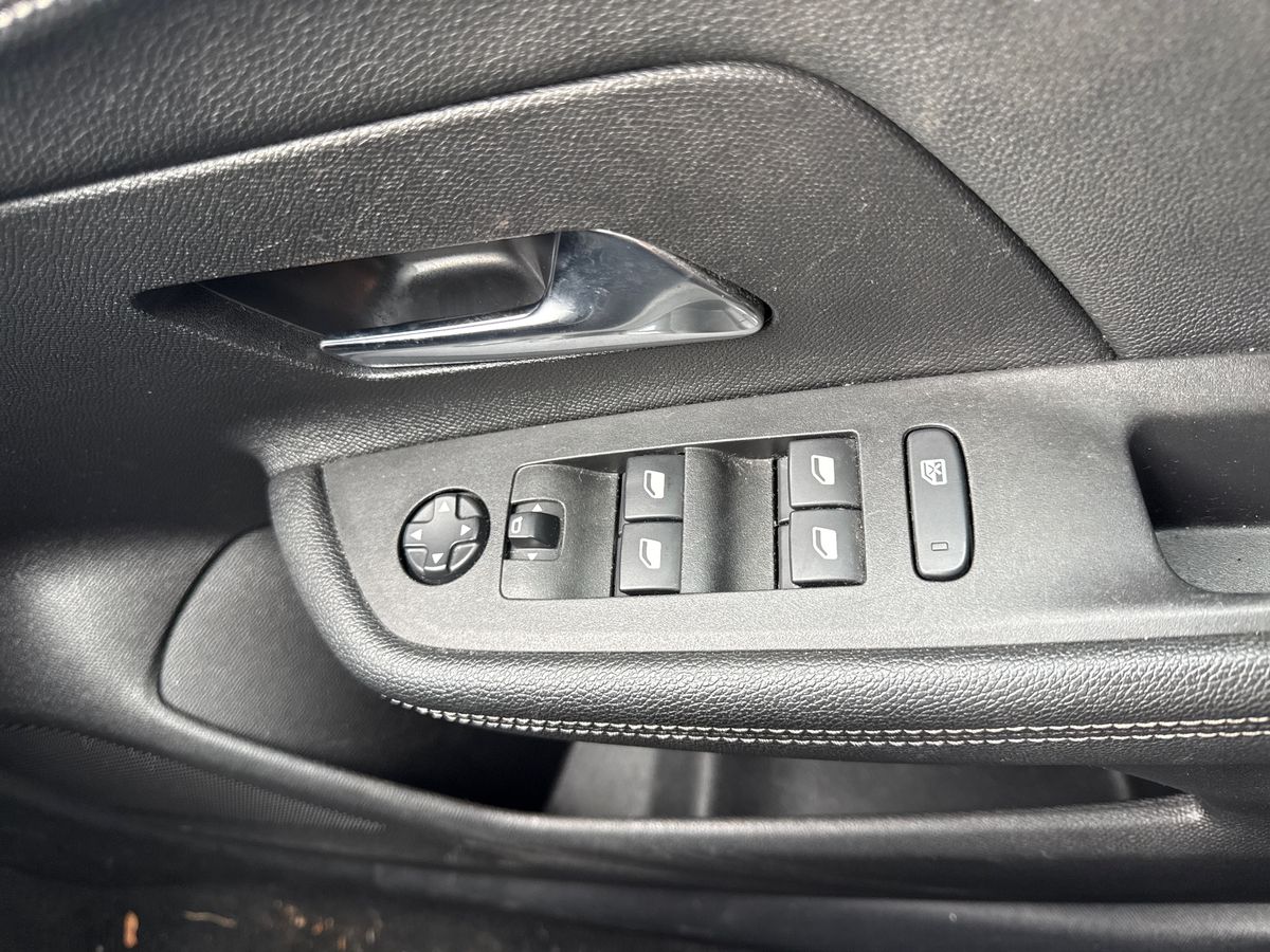 Used Vauxhall Mokka 2023 for sale - 77627517: Photo 20