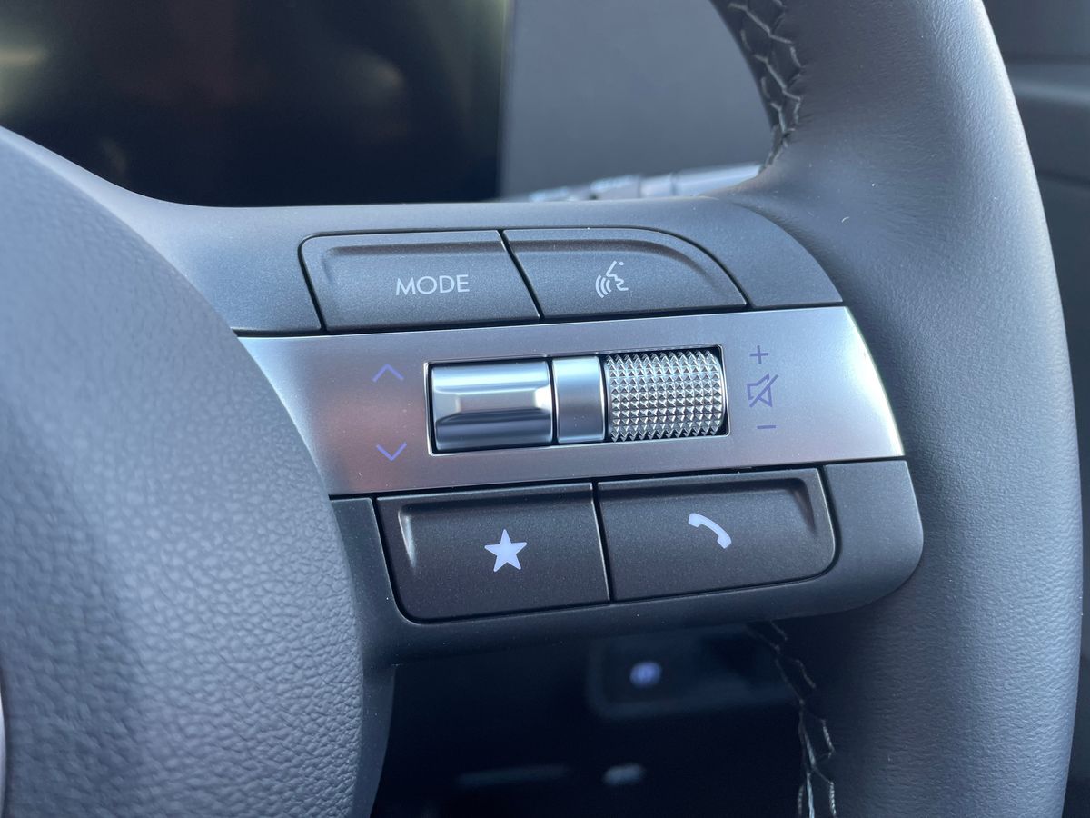 Used Hyundai KONA 2025 for sale - 77002886: Photo 17