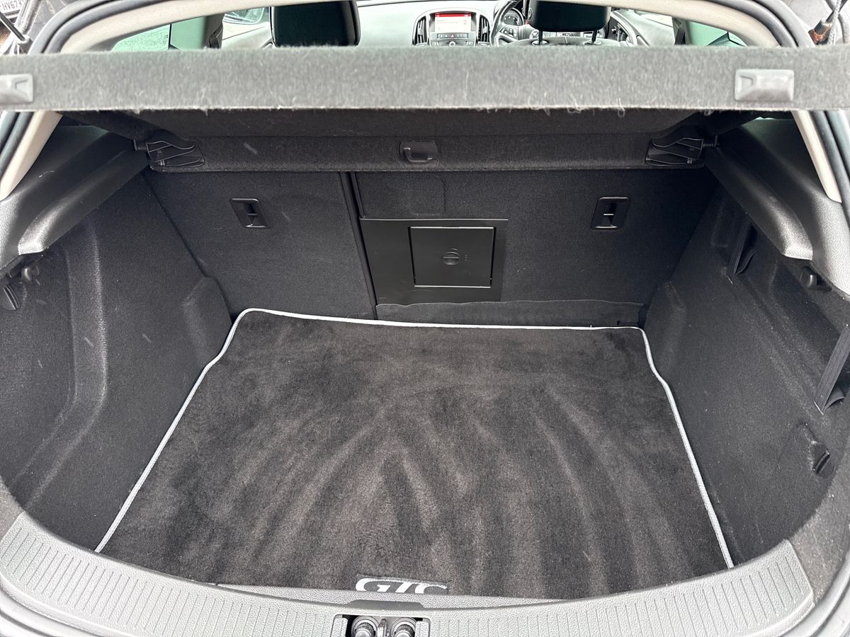 Used Vauxhall Astra GTC 2016 for sale - 77333091: Photo 12