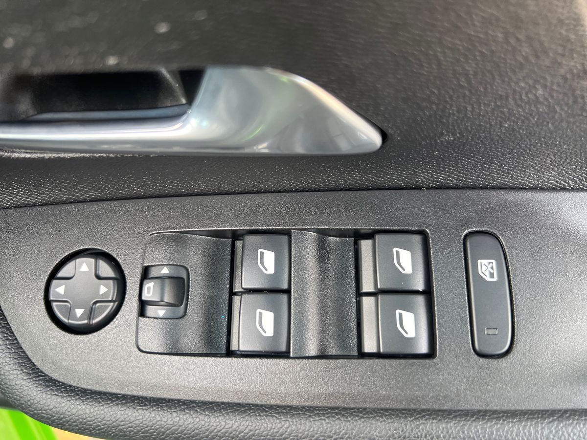 Used Vauxhall Mokka 2023 for sale - 77726057: Photo 20